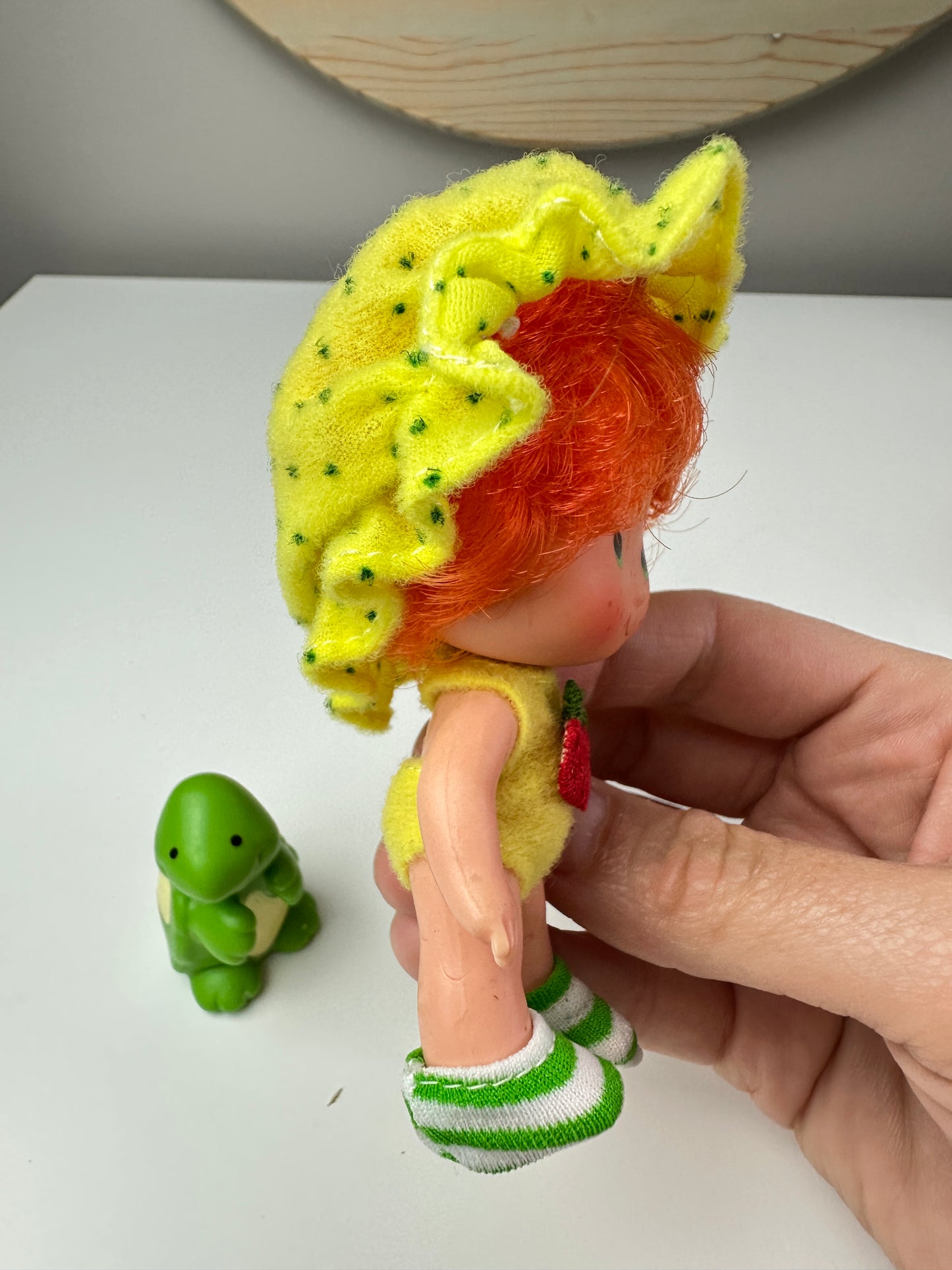 1982 Kenner Strawberry Shortcake Apple Dumplin' with Tea Time Turtle Doll