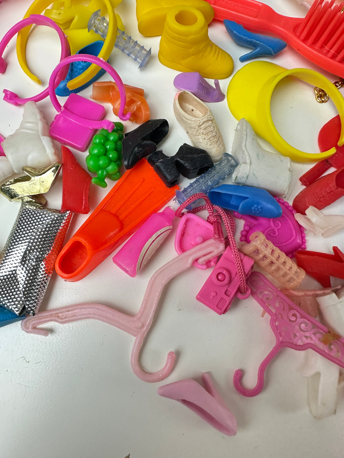 1980s Mattel Barbie & Other Fashion Doll Accessory Lot