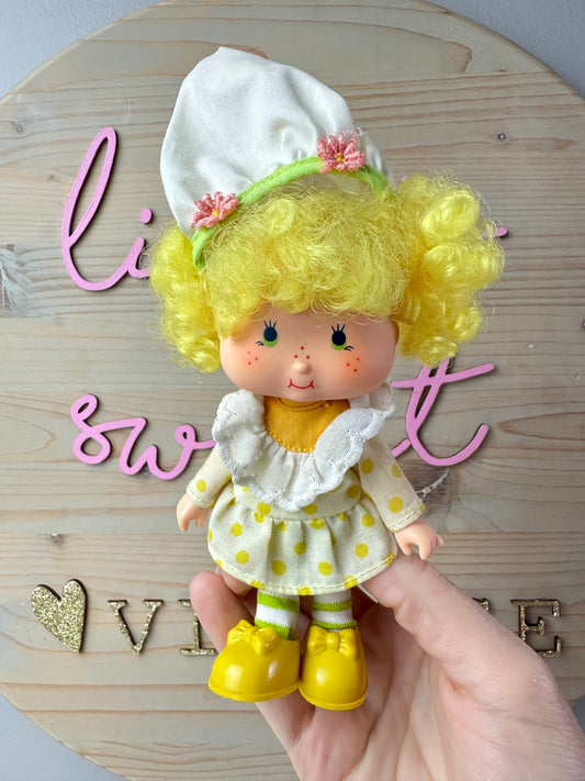 1981 Kenner Strawberry Shortcake Lemon Meringue Doll