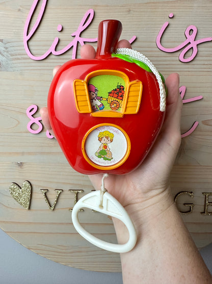 1981 Strawberry Shortcake Apple Dumplin' Musical Crib Toy RARE