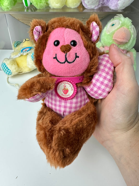 1983 Kenner Strawberry Shortcake Rhubarb Small Plush Pet [RARE]
