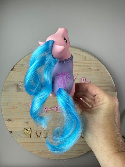 1989 Hasbro G1 My Little Pony Sweetsteps Ballerina Silky Slipper