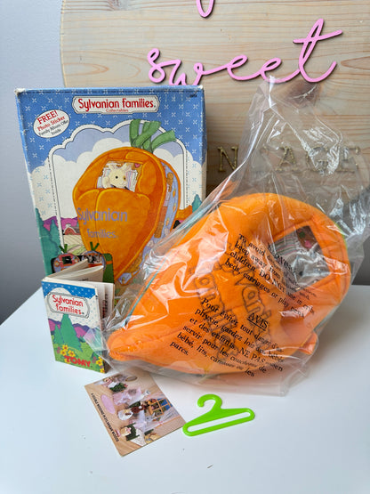 1980s Tomy Sylvanian Families Timbertop Family + Carrot House