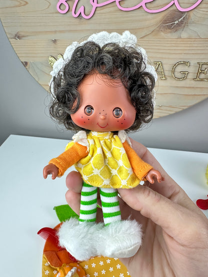 1984 Kenner Strawberry Shortcake Orange Blossom Sweet Sleeper Doll with Sleeping Bag