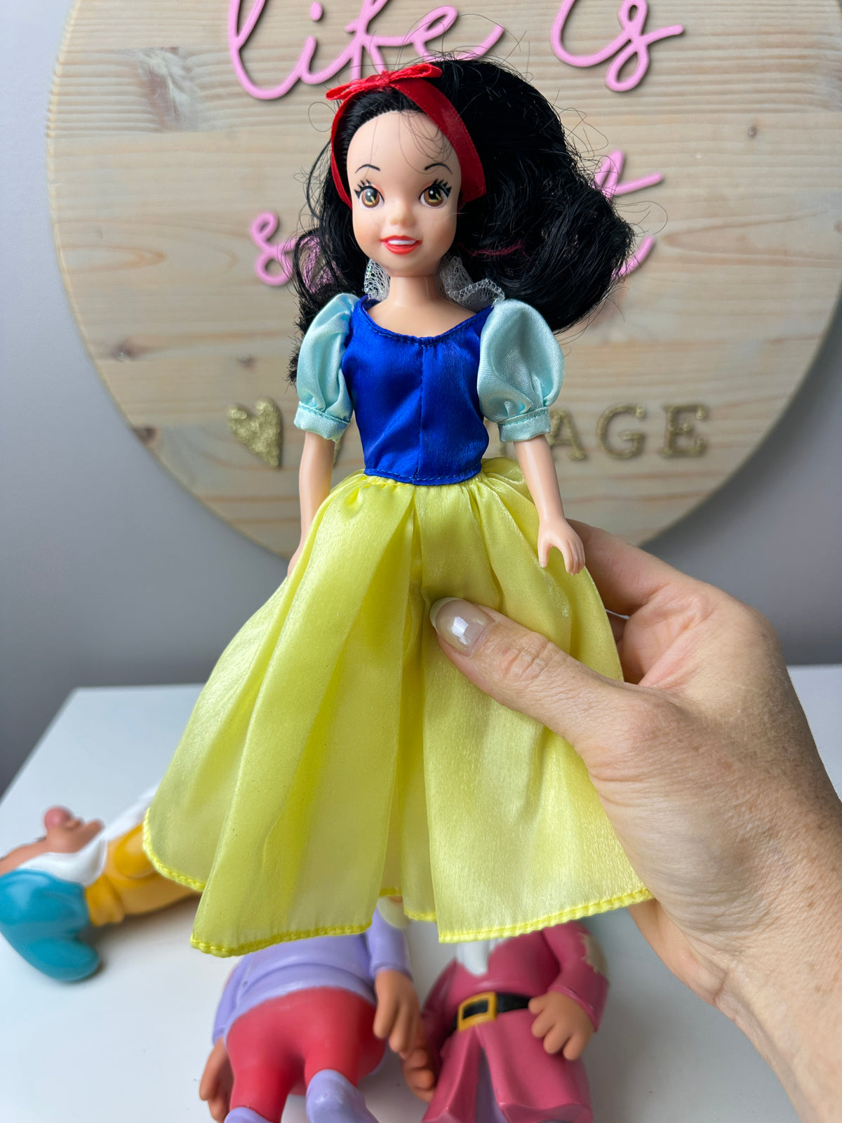 1990s Disney Snow White and Dwarves Dolls