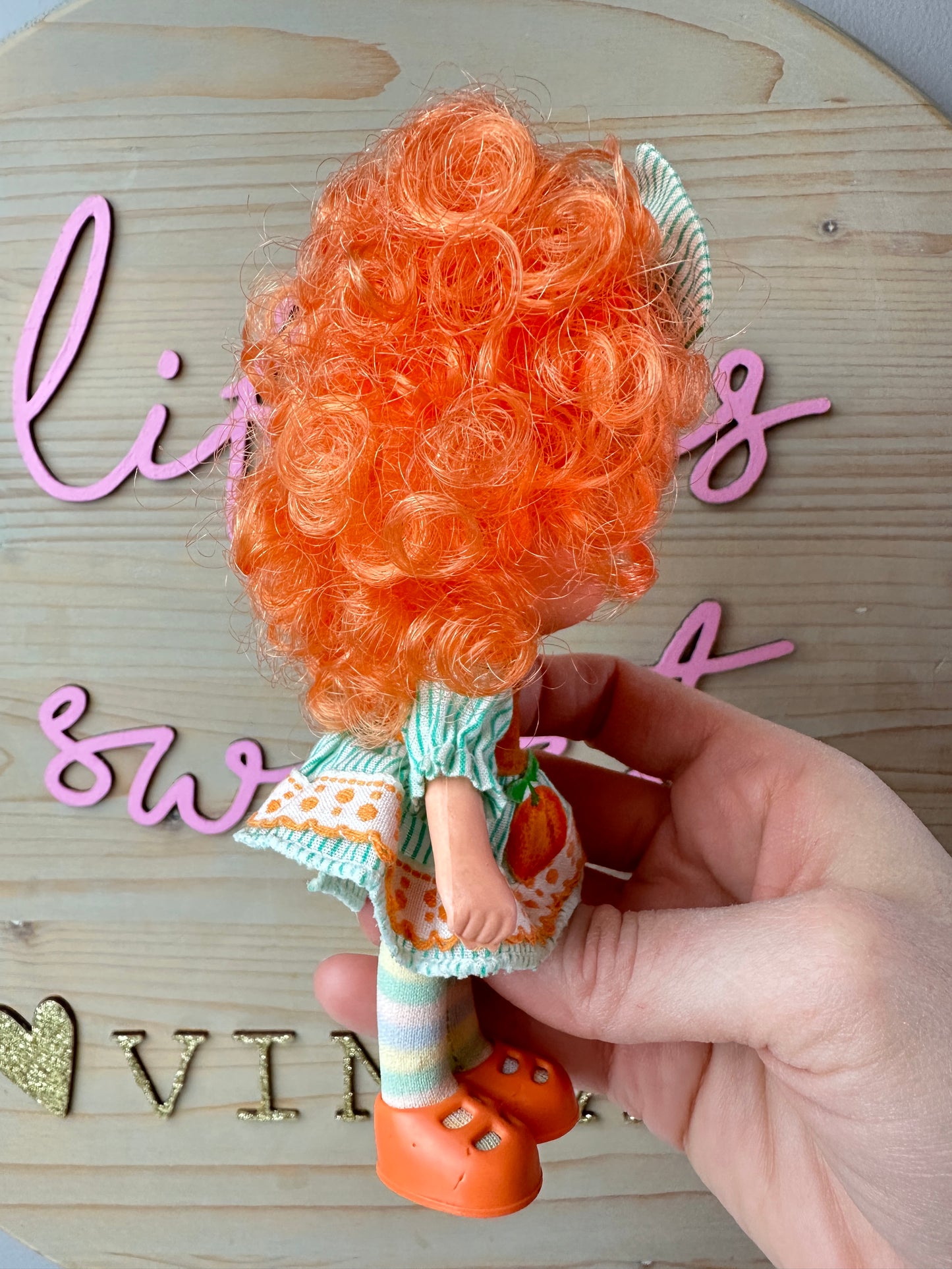 1980s Estrela Coleção Moranguinho Strawberry Shortcake Little Orange "Knot of Ribbon" Doll