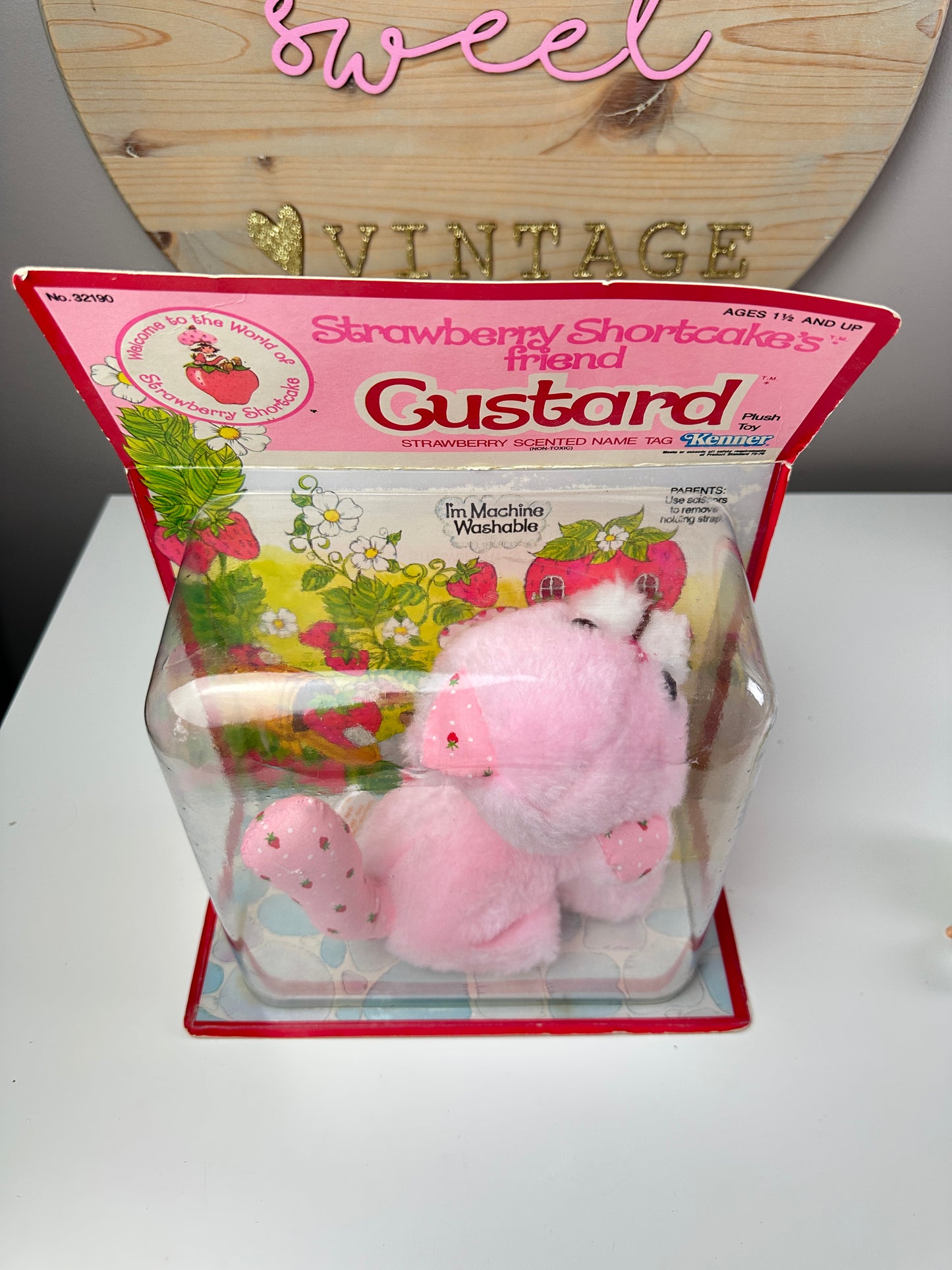 1980 Kenner Strawberry Shortcake Custard Plush MIB NRFB