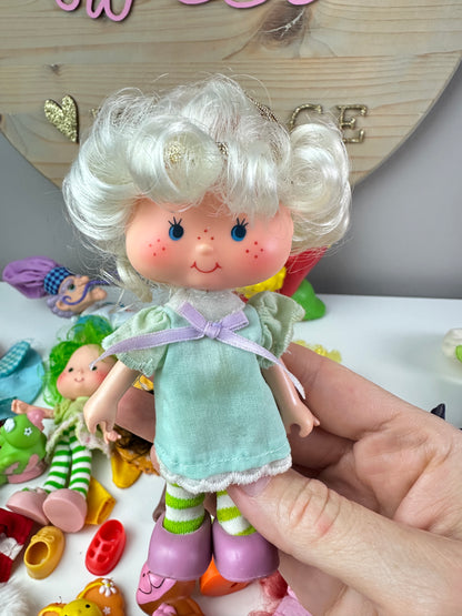 1980s Kenner Strawberry Shortcake Dolls, Pets, & Berry Wear Lot