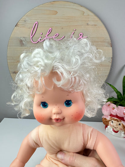 1983 Kenner Strawberry Shortcake Angel Blow Kiss Baby Doll