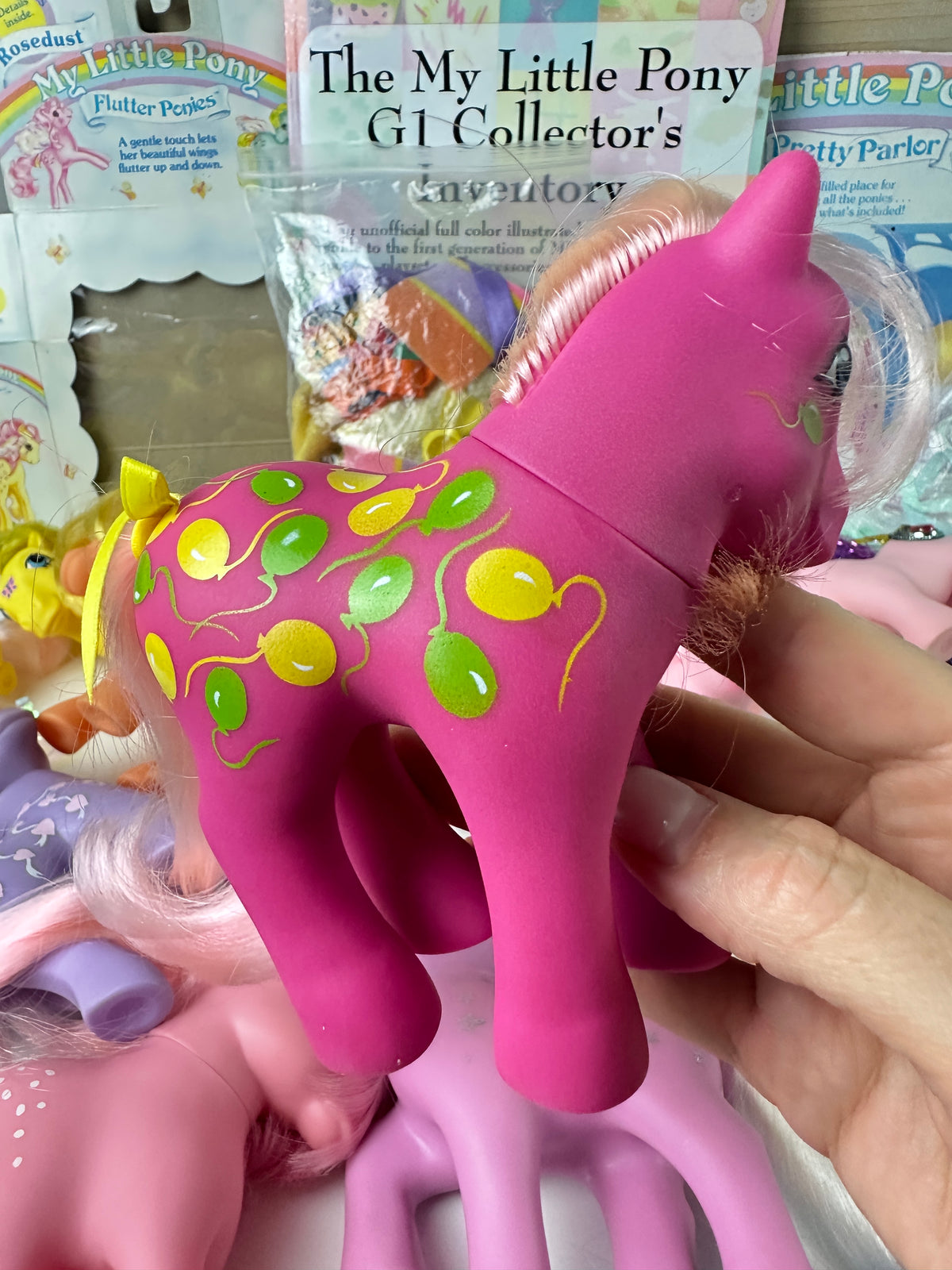 1980s G1 My Little Pony Lot with Accessories & Guide *Berry Vault*