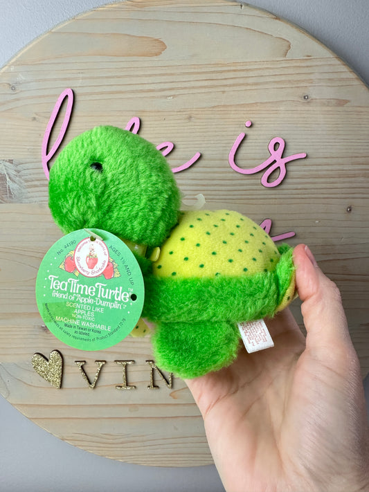 1982 Kenner Strawberry Shortcake Tea Time Turtle Plush with Tag *Berry Vault*