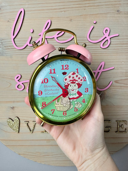 1984 Bradley Time Strawberry Shortcake and Custard Alarm Clock [Not Working]