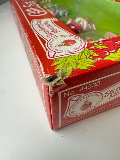 1982 Kenner Strawberry Shortcake Strawberryland Miniature Gift Set MIB NRFB