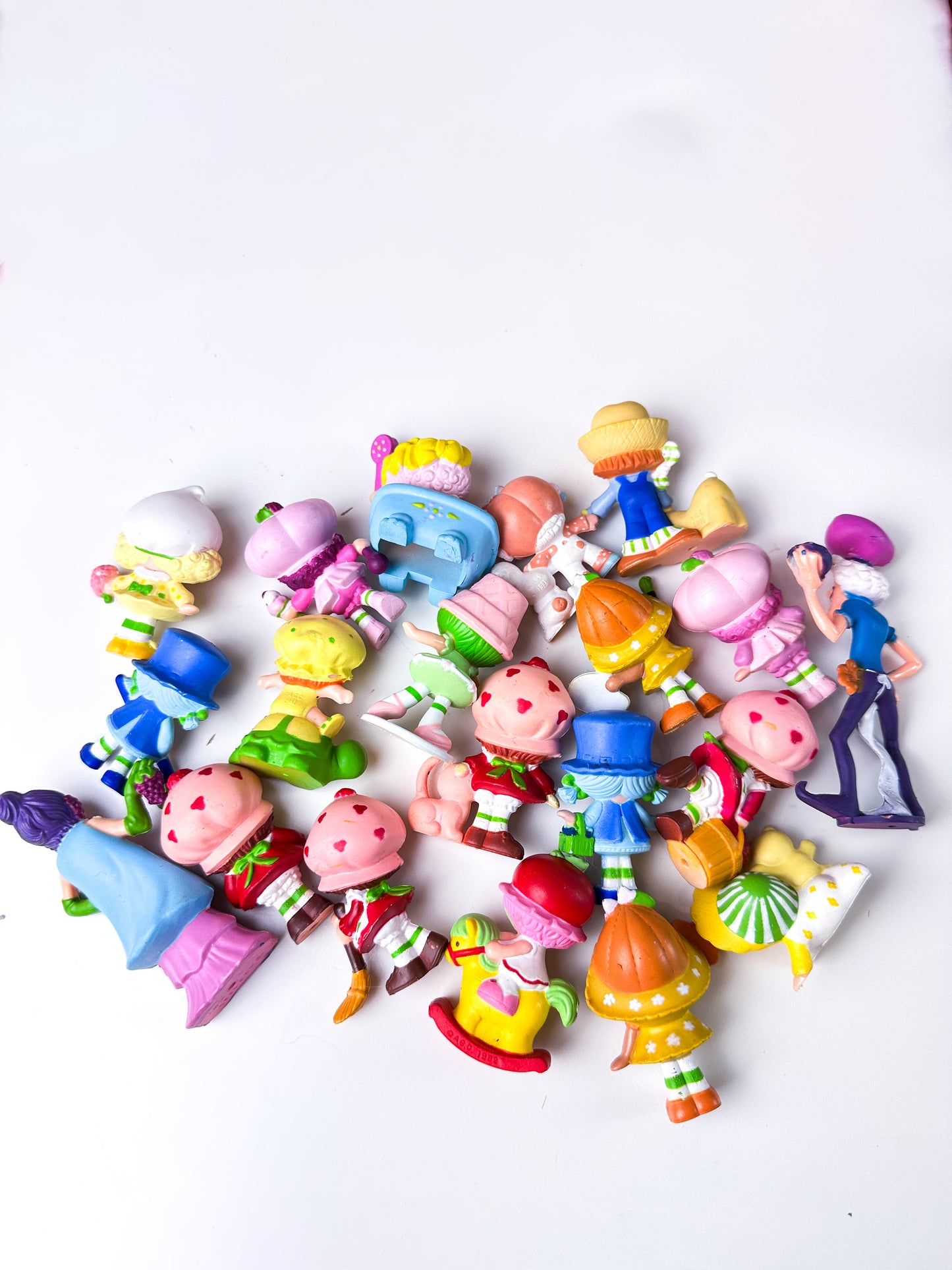 1980s Kenner Strawberry Shortcake Miniatures PVC Figures [Sold Separately]