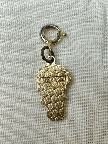1980s Kenner Strawberry Shortcake Mail-In Promotional Charm [Raspberry Tart] #2