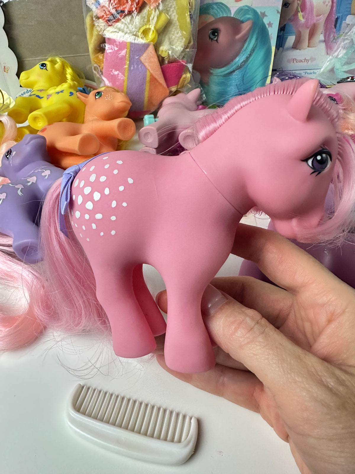 1980s G1 My Little Pony Lot with Accessories & Guide *Berry Vault*
