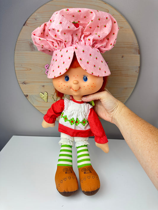 1980 Kenner Strawberry Shortcake Vinyl Face Rag Doll *Berry Vault*