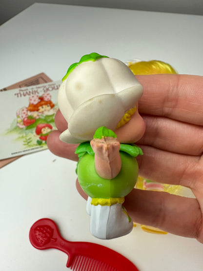 1985 Kenner Strawberry Shortcake Mint Tulip Berrykin Doll with Mint Berrykin *Berry Vault*