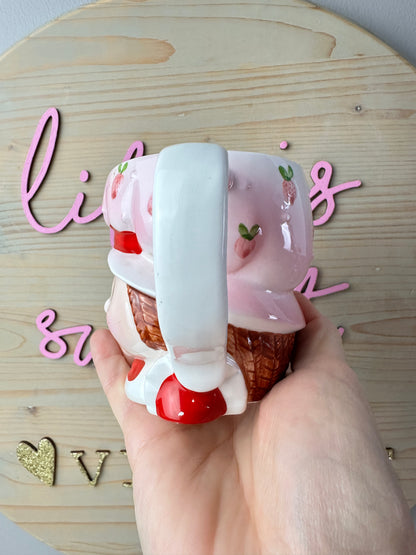 1983 AGC Strawberry Shortcake Figural Head Porcelain Mug