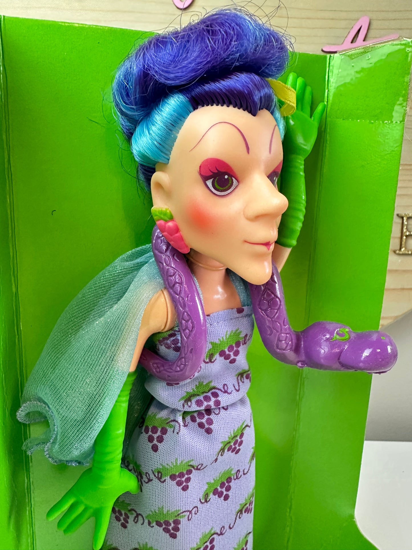 1982 Kenner Strawberry Shortcake Sour Grapes with Dregs MOC *Berry Vault*