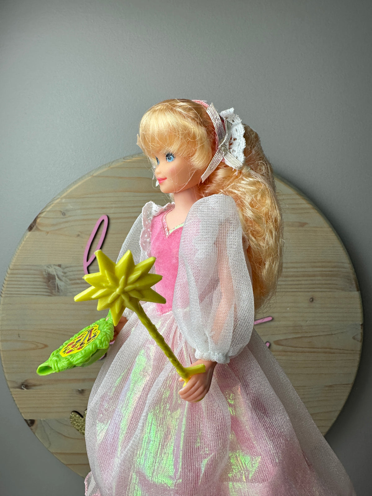 1985 Kenner Strawberry Shortcake Plum Berry Berrykin Princess Doll *Berry Vault*