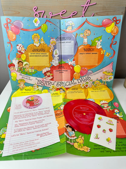 1984 Kenner Strawberry Shortcake Berry Special Friends Club Poster Set #2 [Mail-in Offer]