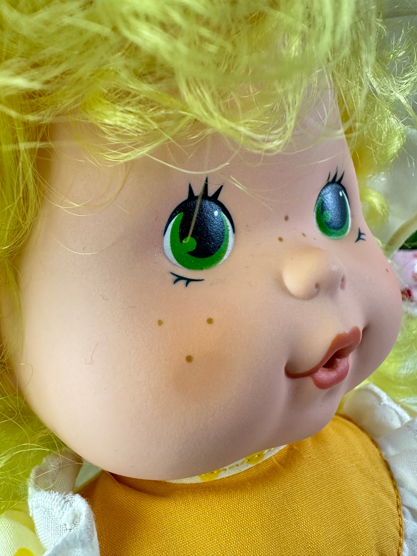 1982 Kenner Strawberry Shortcake Lemon Meringue Blow Kiss Baby Doll