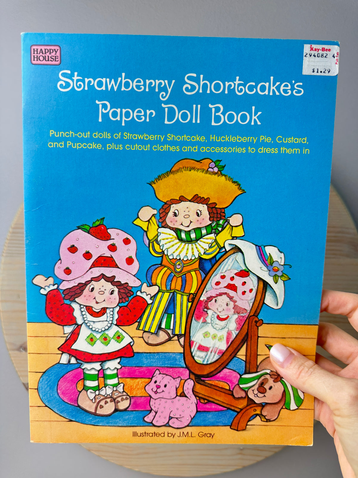 1984 Happy House Strawberry Shortcake Paperdoll Book Unused