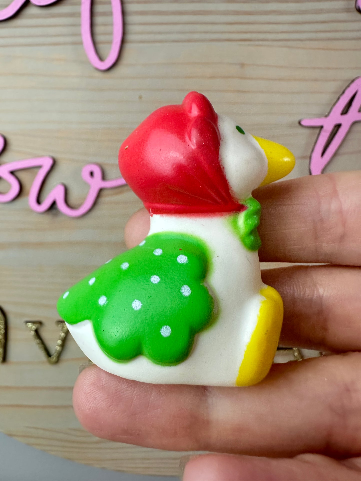 1982 Kenner Strawberry Shortcake Cherry Cuddler with Gooseberry *Berry Vault*