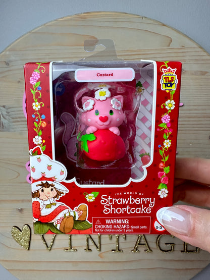 2025 TLS Cheebee Strawberry Shortcake Custard Spring Miniature MIB
