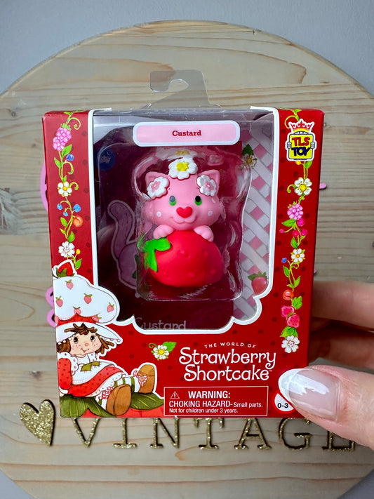 2025 TLS Cheebee Strawberry Shortcake Custard Spring Miniature MIB