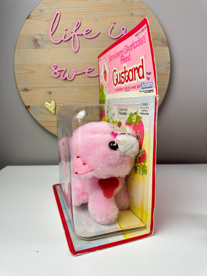 1980 Kenner Strawberry Shortcake Custard Plush MIB NRFB
