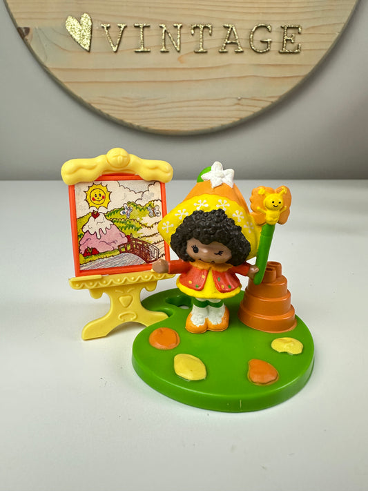 1983 Kenner Strawberry Shortcake Deluxe Miniature Strawberry Shortcake Orange Blossom with Marmalade Painting a Picture