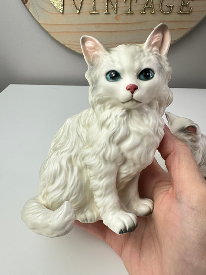 Vintage Cat and Kitten Porcelain