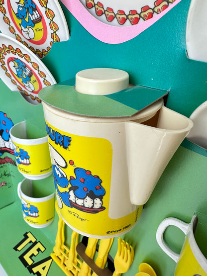 1983 Smurfs Smurfette Tea Service MIB
