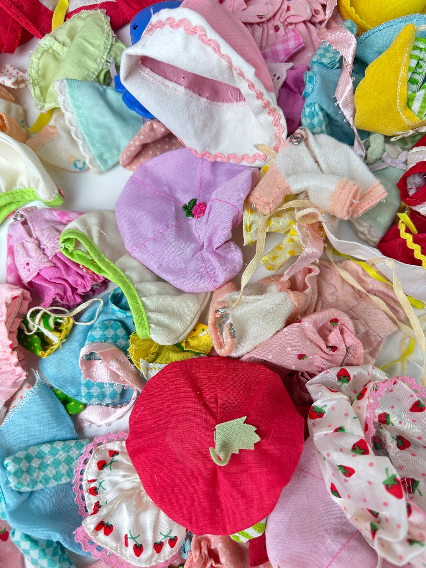 1980-1983 Kenner Strawberry Shortcake Doll Clothes Lot [70+ pieces]