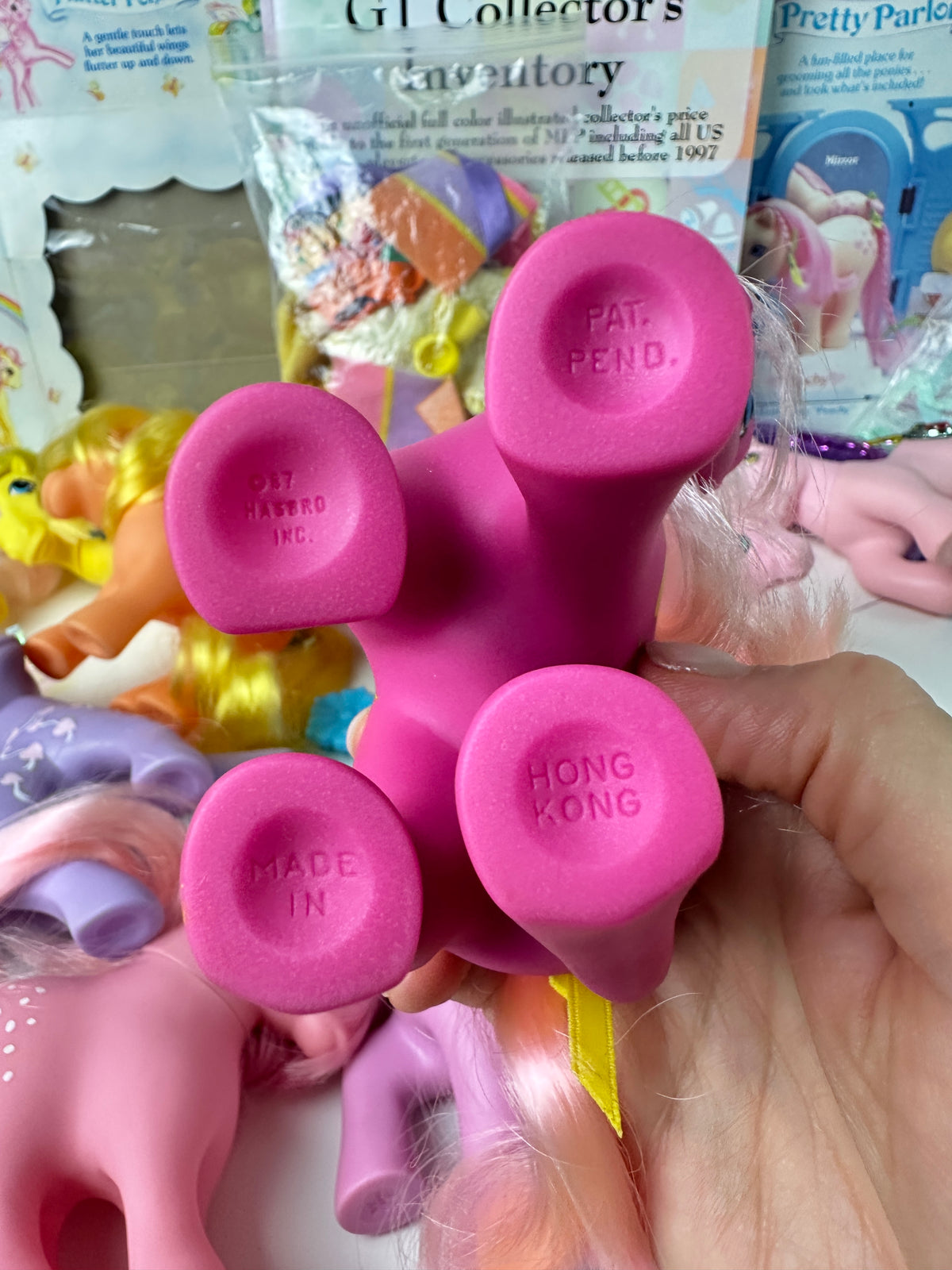 1980s G1 My Little Pony Lot with Accessories & Guide *Berry Vault*