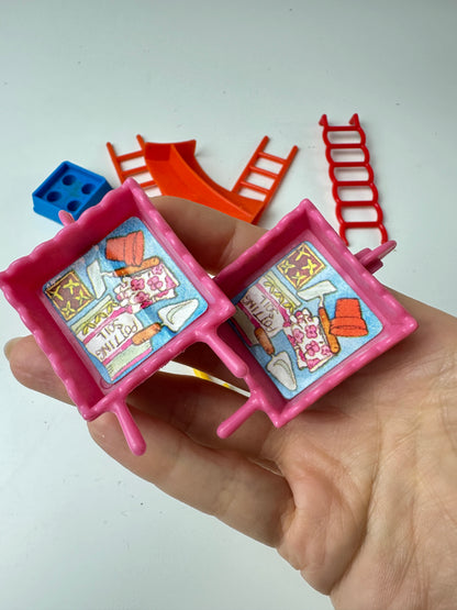 1981 Kenner Strawberry Shortcake Miniature House Accessories Lot