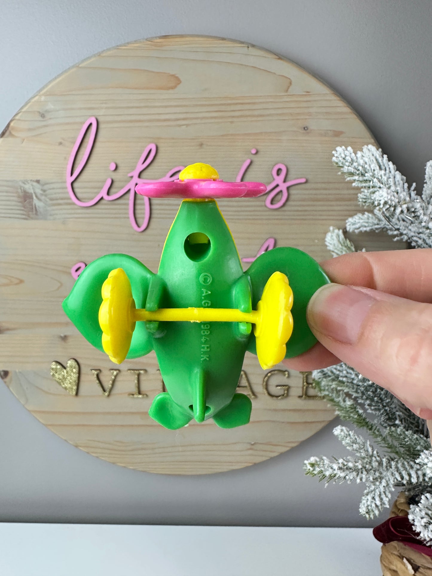 1984 Kenner Strawberry Shortcake Cherry Cuddler with Gooseberry Flying an Airplane Deluxe Mini PVC Figure *Berry Vault*