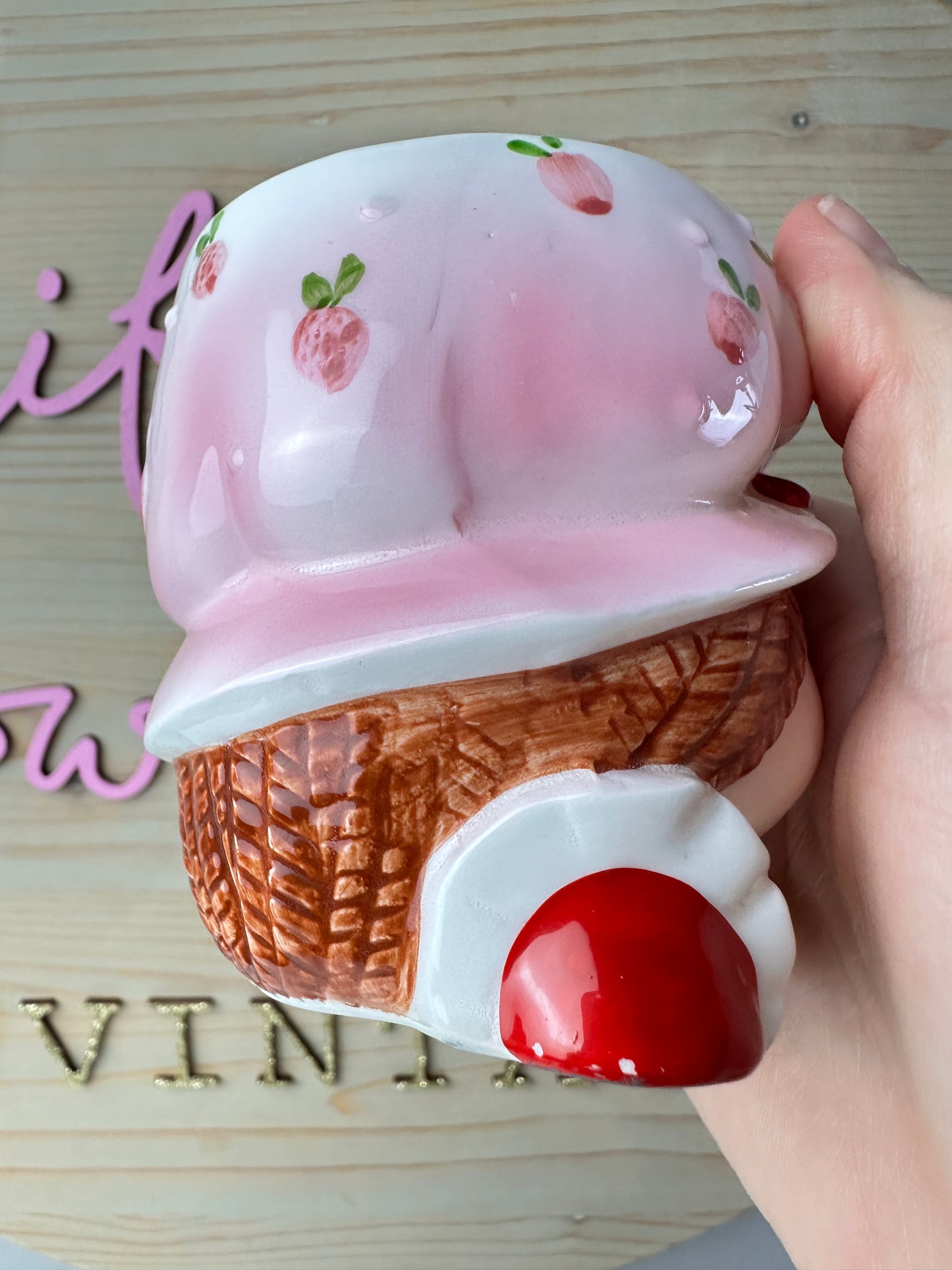 1983 AGC Strawberry Shortcake Figural Head Porcelain Mug