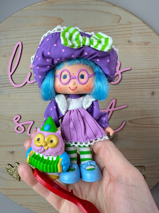 1984 Kenner Strawberry Shortcake Plum Puddin' with Elderberry Owl Party Pleaser Doll