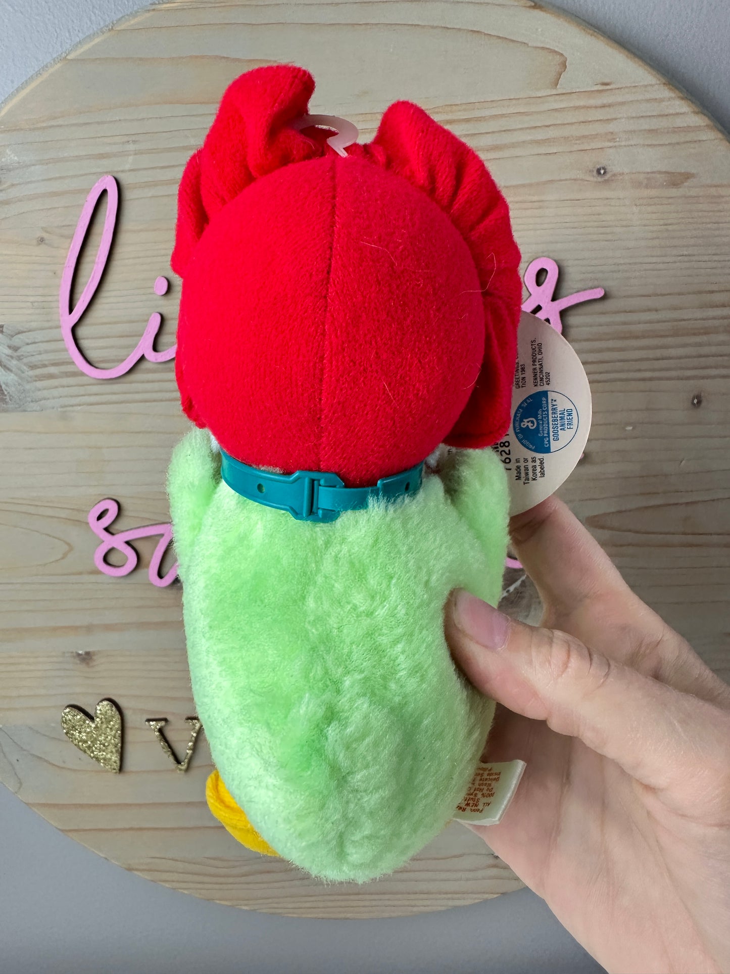 1982 Kenner Strawberry Shortcake Gooseberry Plush with Tag *Berry Vault*