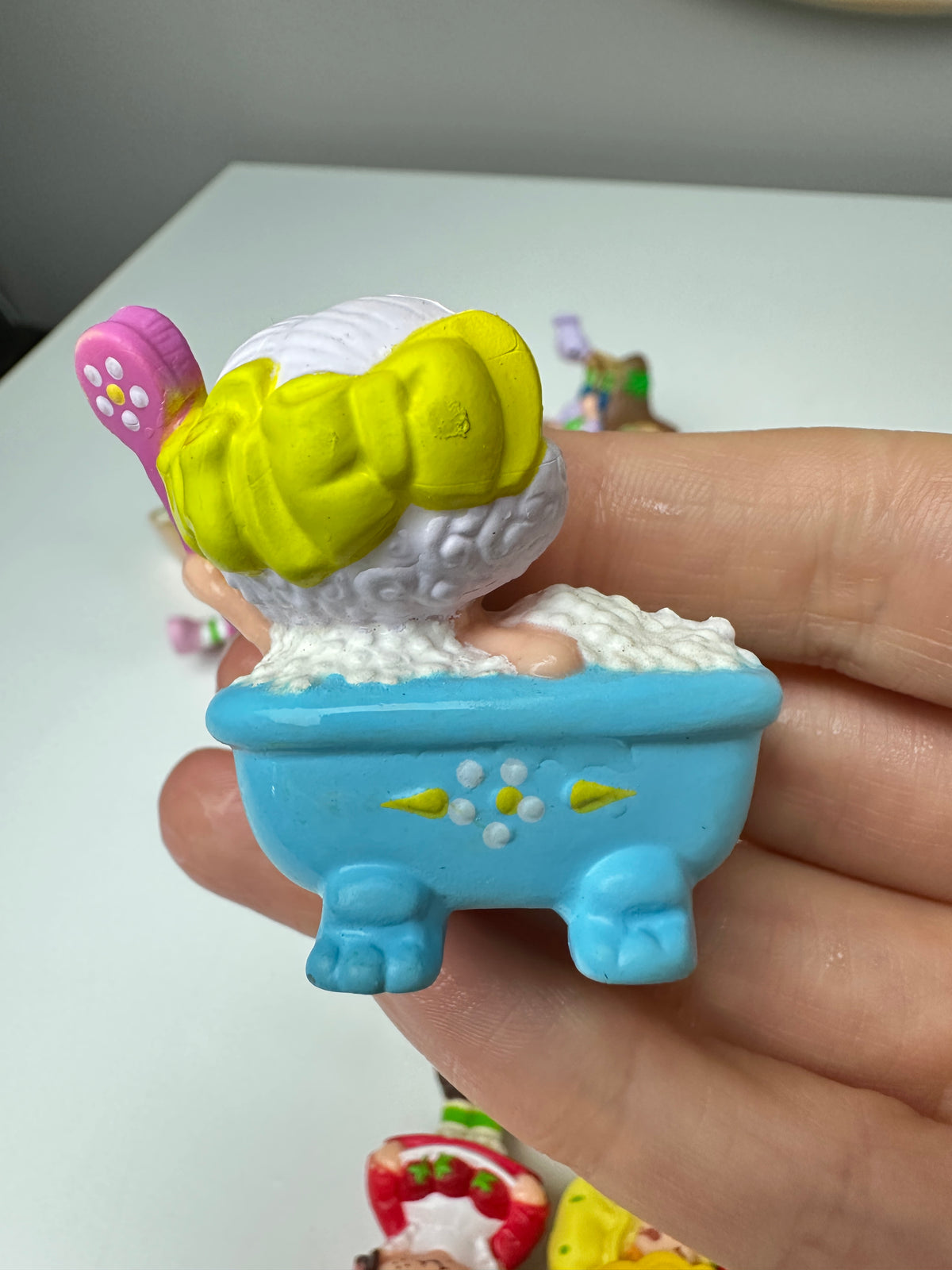 1980s Kenner Strawberry Shortcake Angel Cake Taking a Bath Miniature PVC