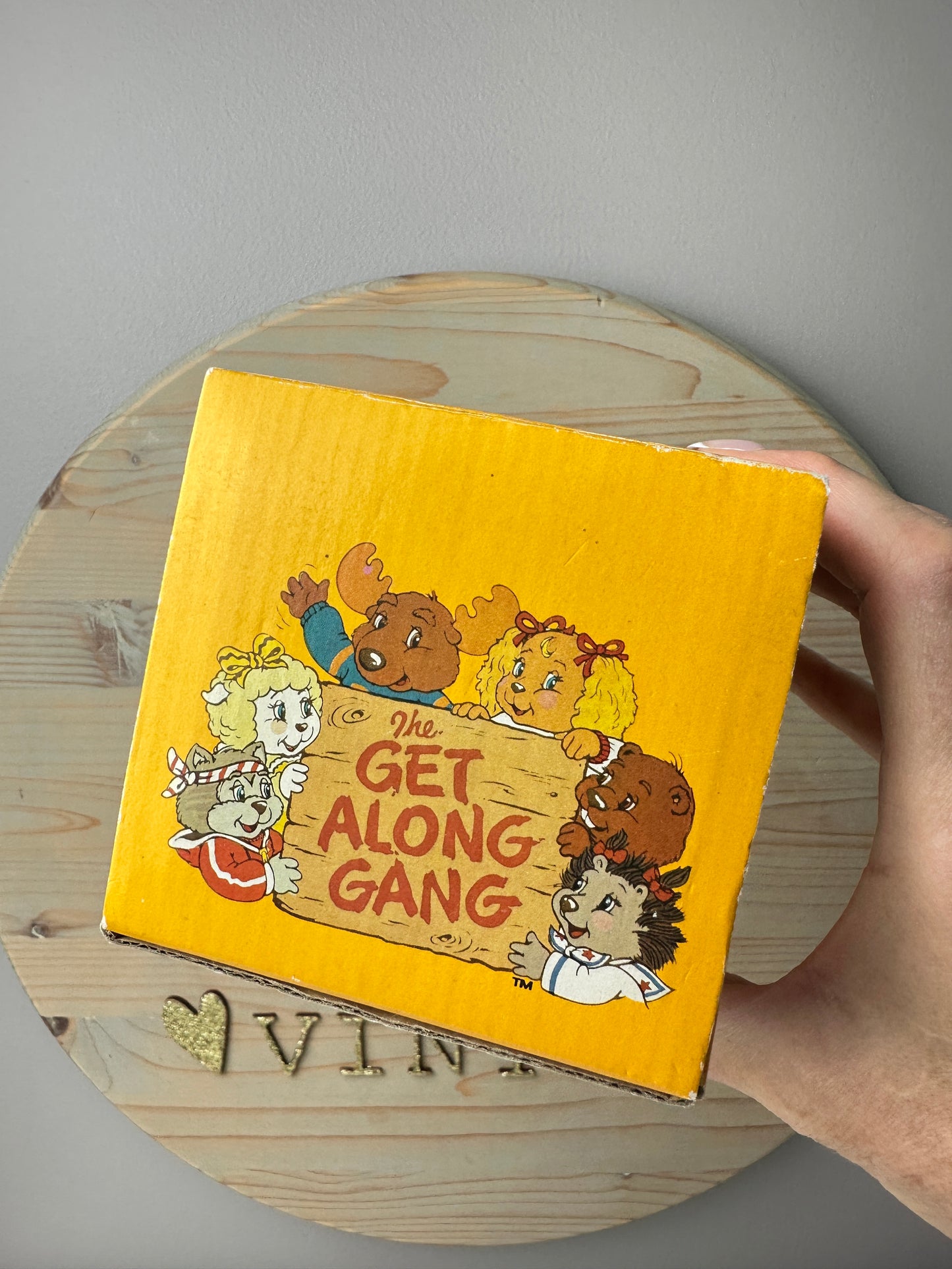 1985 Designer's Collection Get Along Gang Tin Pencil Crayon Holder MIB