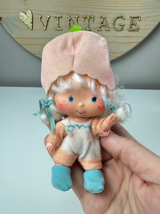 1980 Kenner Strawberry Shortcake Apricot Doll