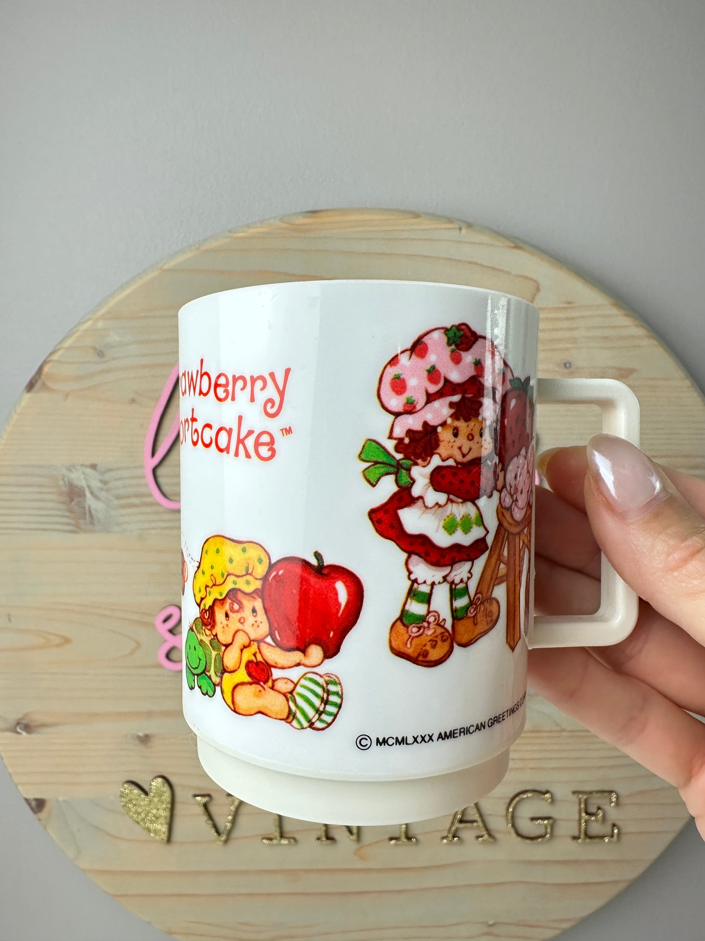 1980 Deka AGC Strawberry Shortcake Child's Cup
