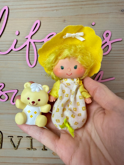 1982 Kenner Strawberry Shortcake Butter Cookie with Jelly Bear Doll
