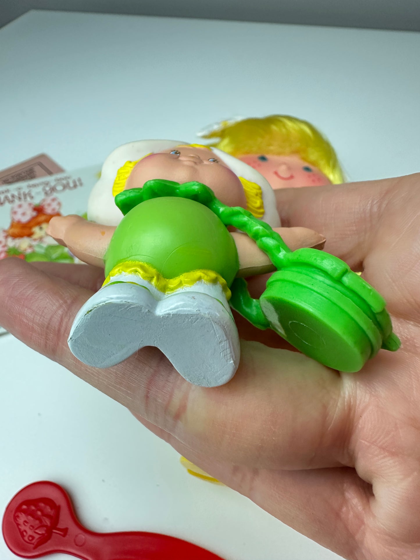 1985 Kenner Strawberry Shortcake Mint Tulip Berrykin Doll with Mint Berrykin *Berry Vault*