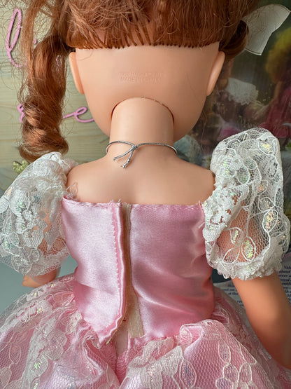 1989 Hasbro My Beautiful Doll Valerie with Box