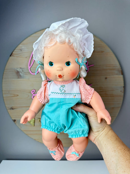 1982 Kenner Strawberry Shortcake Apricot Blow Kiss Baby Doll *Berry Vault*